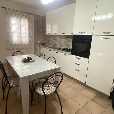 Hermosa * Margherita Di Savoia