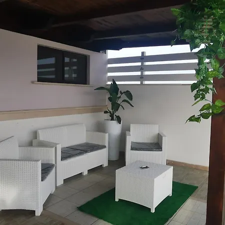Hermosa Villa Margherita Di Savoia
